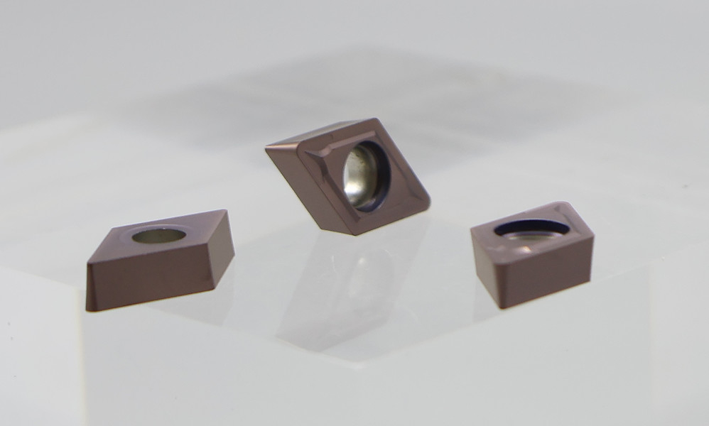 DCMT11T308 CNC Carbide Insertion Cutter Strumenti di tornitura esterni Carbide Insertion Lathe Cutter Tool Per Semifinishing Acciaio DC