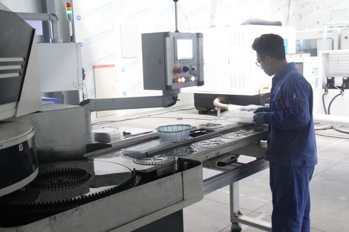 Inserti di tornitura CNC anticorrosivi TBGT0601 eccellente resistenza all'usura e robustezza