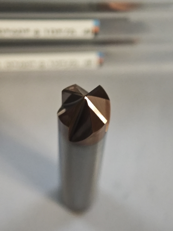 MPG4 CNC Rad Mill Carbide Chamfer Mill 4 Flutes Mill Roughing Mill Processing Mill For Alloy Steel Mold Steel Pre-harded Steel Φ10.0 X 60°x Φ10 X 75mm
