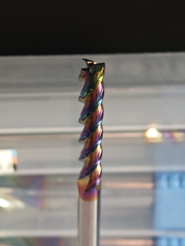 MAE PLUS Molino di carburo di lunga lunghezza 3 flauti per la lavorazione dei metalli non ferrosi, dell' alluminio e del rame Molino di lavorazione 6 mm, Φ6.0x35x6Dx150mm
