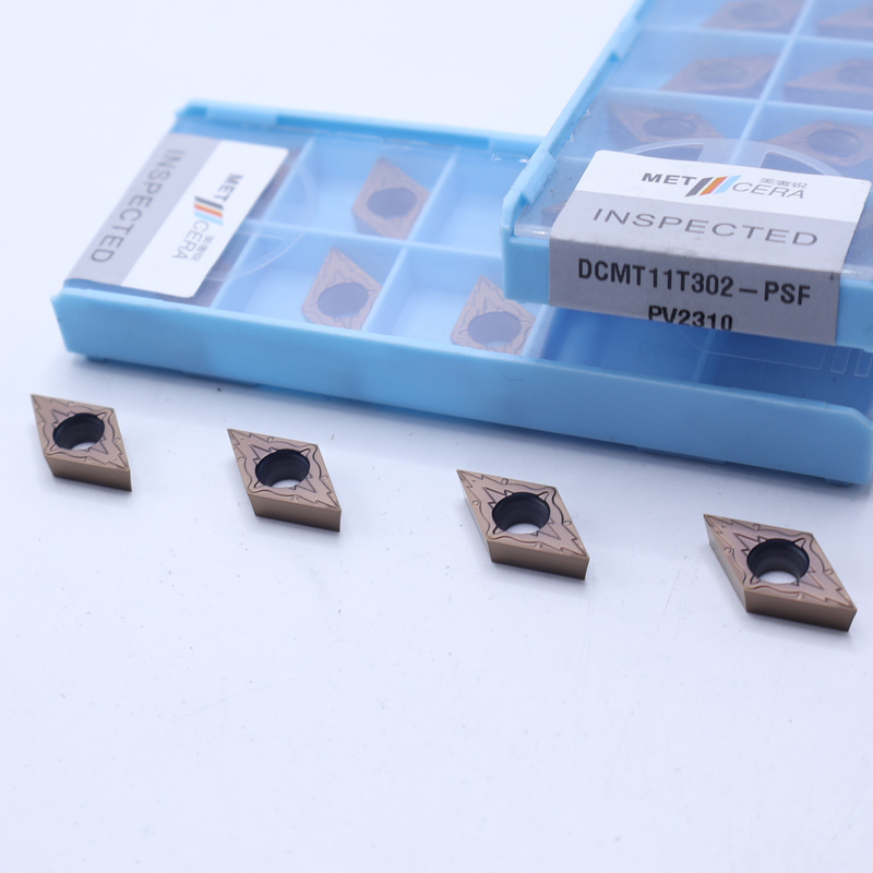 Inserto di tornitura a cermet indicizzabile, inserto di tornitura interno rivestito PVD, rompicarto di finitura DCMT11T302, colore bronzo