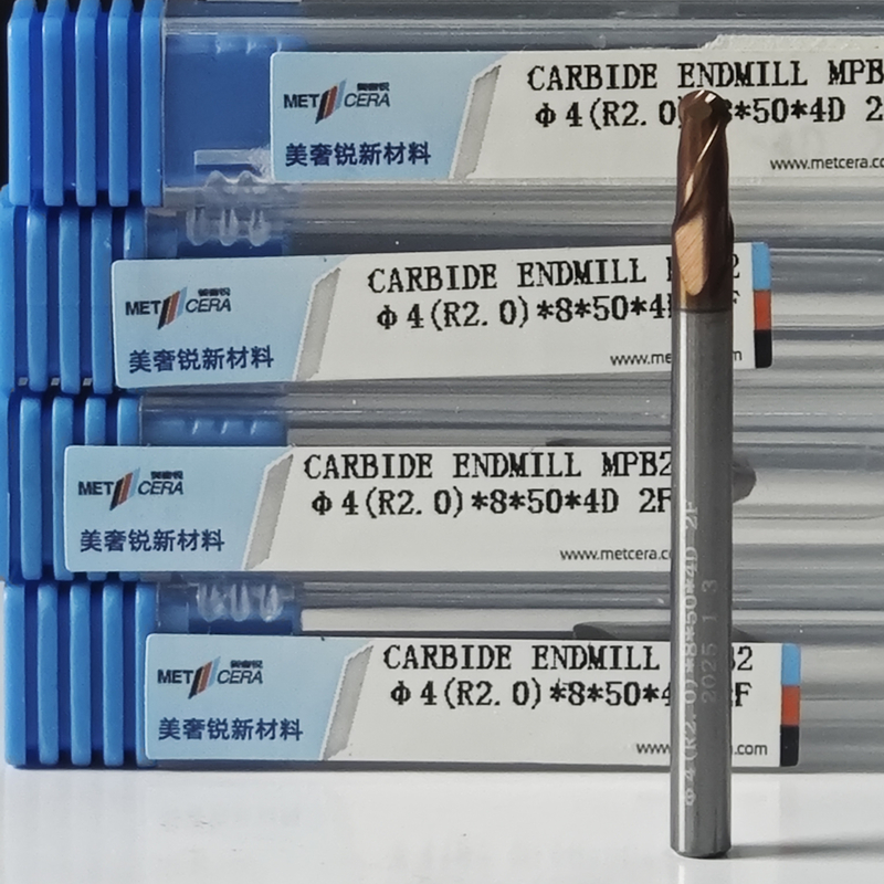 Flutti R0.5-10 4mm Φ4.0 R2.0 x8x4Dx50mm con durezza HRC55-60
