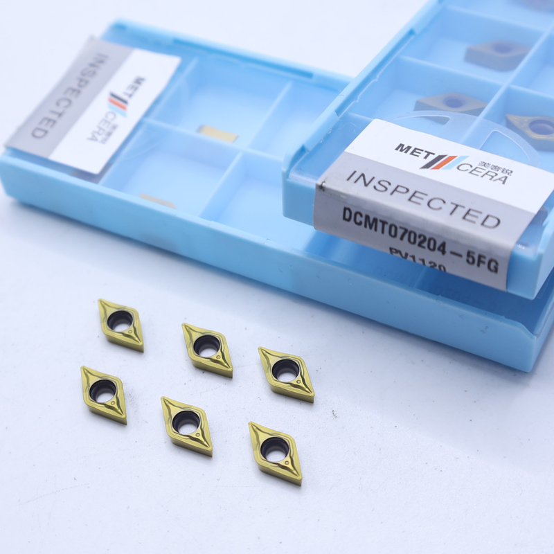 DCMT07 DCMT11 Inserti di cermet in 5FG chip breaker per la tornitura esterna e interna dell'acciaio