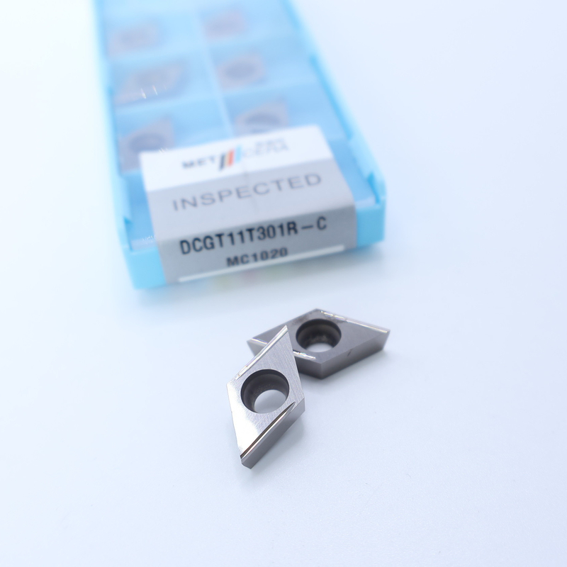 Inserti di tornitura CNC di Cermet DCGT07 DCGT11 C Finish Chip Breaker Materiale metallico Alta resistenza all'usura