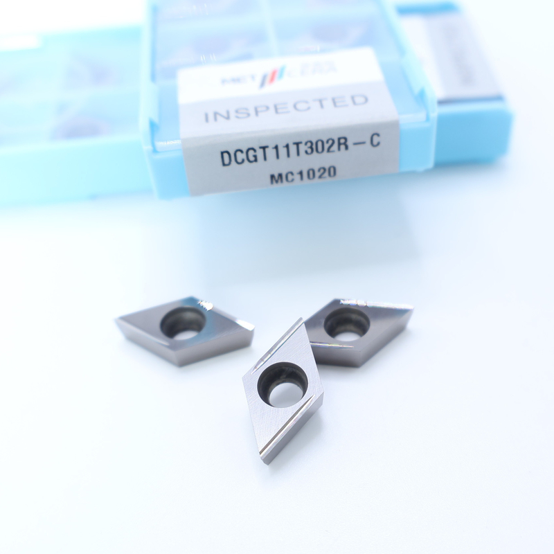 Inserti di tornitura CNC di Cermet DCGT07 DCGT11 C Finish Chip Breaker Materiale metallico Alta resistenza all'usura