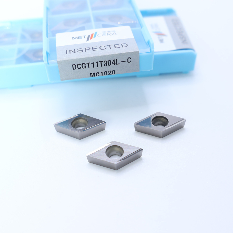 Inserti di tornitura CNC di Cermet DCGT07 DCGT11 C Finish Chip Breaker Materiale metallico Alta resistenza all'usura