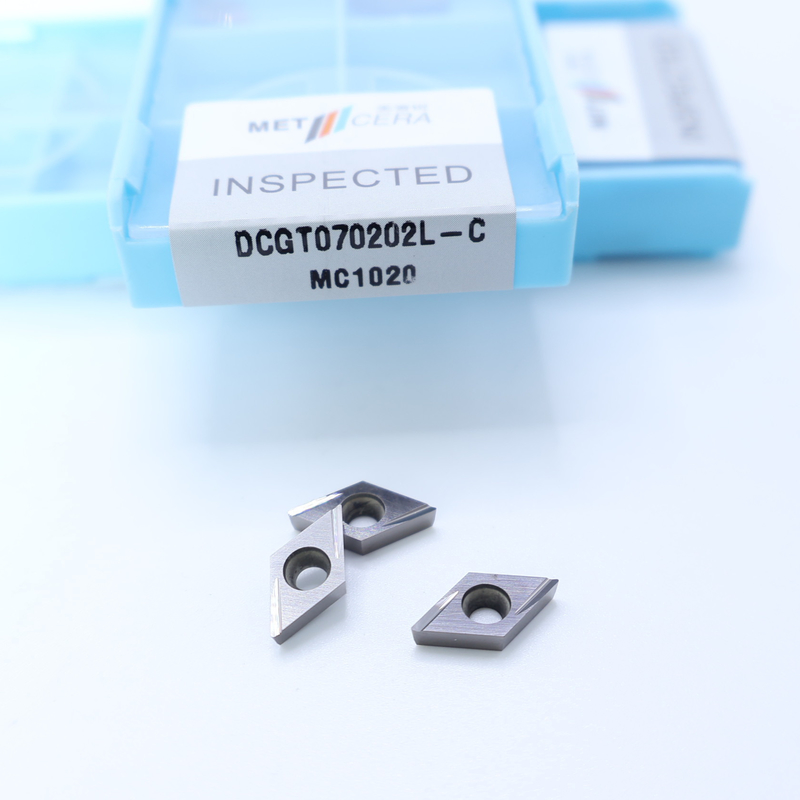Inserti di tornitura CNC di Cermet DCGT07 DCGT11 C Finish Chip Breaker Materiale metallico Alta resistenza all'usura