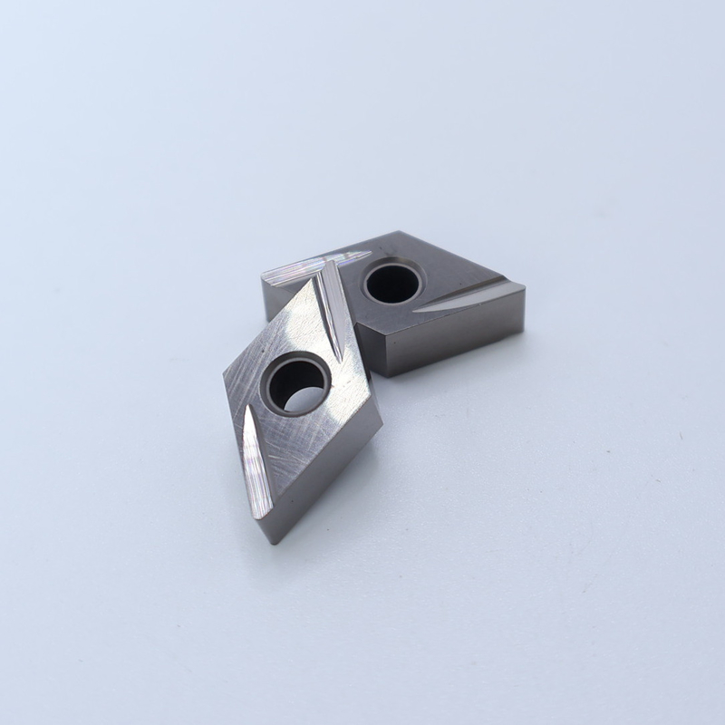 DNGG1104 DNGG11 Cermet CNC Cermet inserti di tornitura, inserti di finitura con C Finish chip breaker