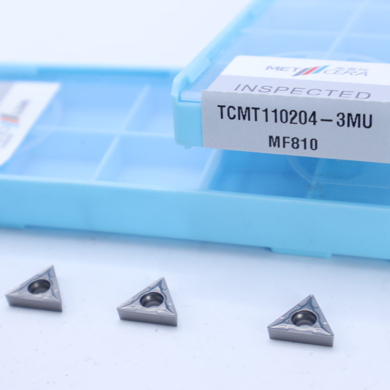 Classe MF810 Carburo d'argento inserto di tornitura TCMT09 TCMT11 TCMT16 inserto CNC positivo con trituratore semilavorato 3MU
