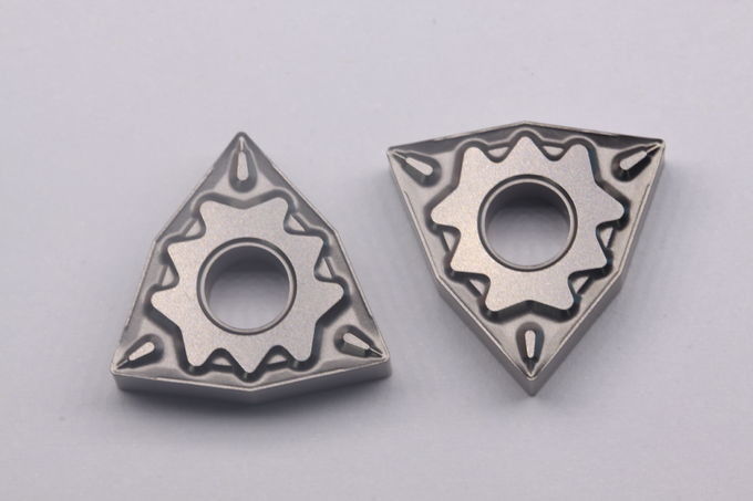 Inserto CNC Cermet, strumento di tornitura del tornio WNMG0804 Acciaio al carbonio per precisione dimensionale P10