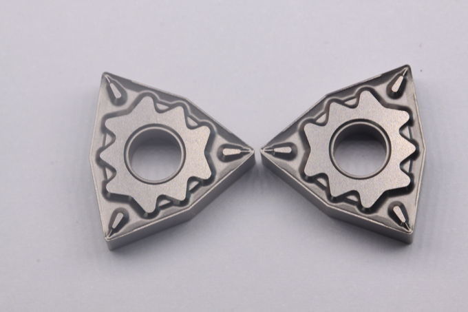 Inserti di tornitura CNC multi-dimensioni e di grado WNMG0804 per la lavorazione dell'acciaio a bassa densità